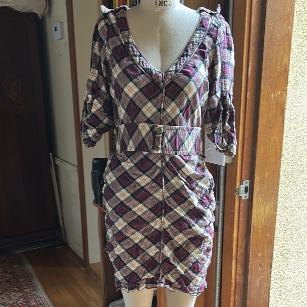 MIKE & CHRIS Plaid V-Neck Dress. Sample XS/Small ♡